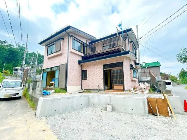 [Open House Scheduled] Interior and Exterior Renovation Planned / Earthquake Resistance Work / Water Area Replacement / Parking for 3 Cars Available /
