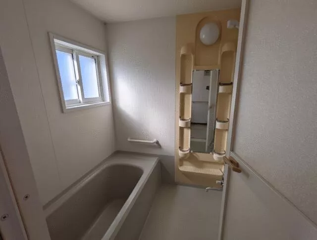 Kabato District, Shin-Totsukawa Town, Chuo (Takikawa Station), 2-story, 4LDK