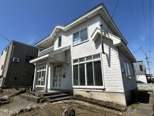 Hirosaki City, Oaza Fujimimachi (Hokko Station) 2-story building 5LDK