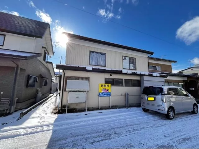 ■ Located in a prime area within Kitakata City!