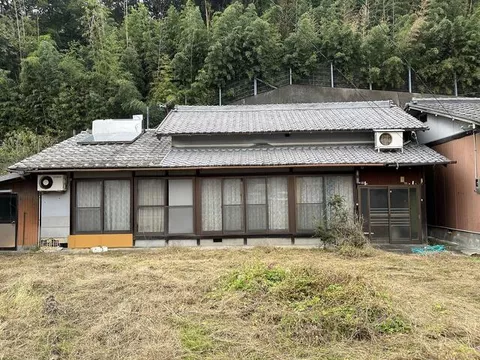 Mitoyo City, Takuma Town, Takuma (Takuma Station) Single-story building 6K