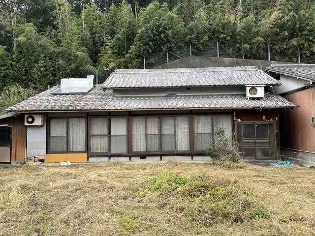 Mitoyo City, Takuma Town, Takuma (Takuma Station) Single-story building 6K