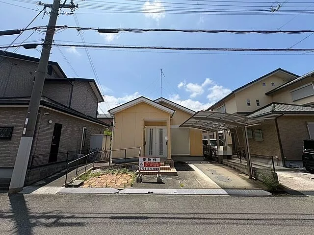 Used single-family home in Wakayama City, Kusumoto, 1SLDK single-story