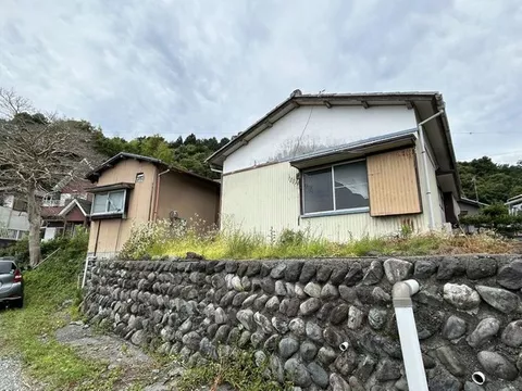 【0 parking spaces】3DK single-story house connected to a continuation room, a home to live in a quiet residential environment - Image 1