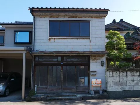 Yahata Town 3 (Nakanminato Station) 400,000 yen