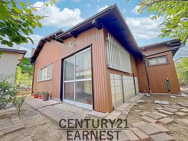 Used single-family home Tomita, single-story used house