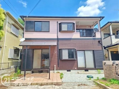【South-facing for good sunlight and ventilation + Immediate viewing available】 4LDKS / Counter kitchen!