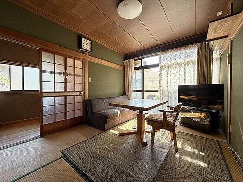 Used single-family home in Saiki City, Kanida - Image 2