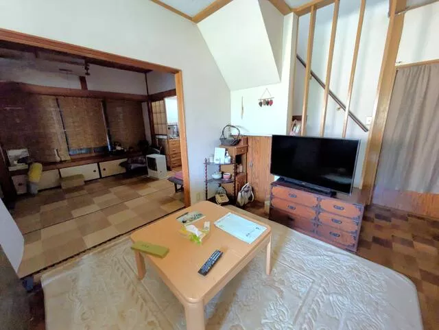 Hiki-gun Arashiyama Town, Oaza Shiga (Musashi-Arashiyama Station) 2-story building 3LDK
