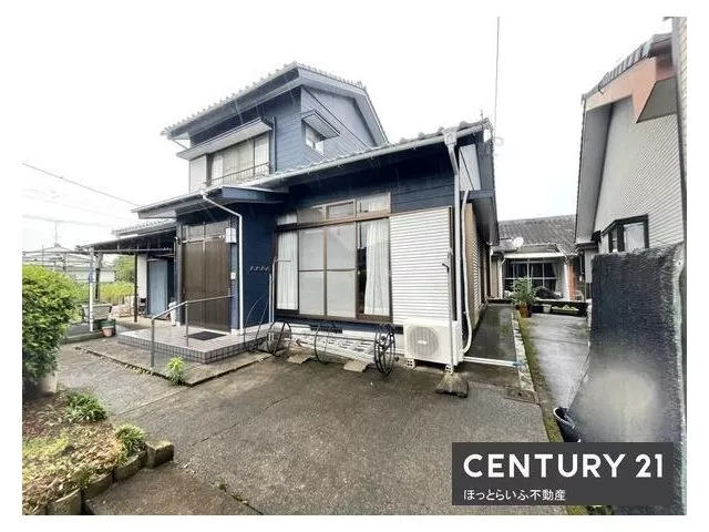 ■ Spacious 5LDK♪ ■ South-facing with good sunlight!