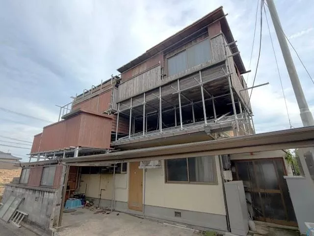 Kanonji City, Muromoto-cho (Kanonji Station) Single-story building 7DK