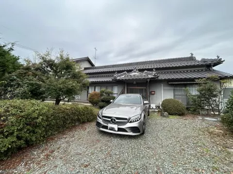 Tsuyama City, Higashi-Kami (Higashi-Tsuyama Station) 2-story building 5SLDK