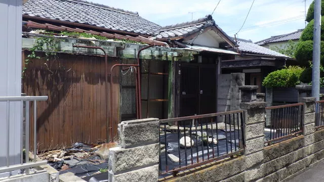 Tsu City, Shiroyama 2-chome (Takahachiya Station) Single-story building 3DK