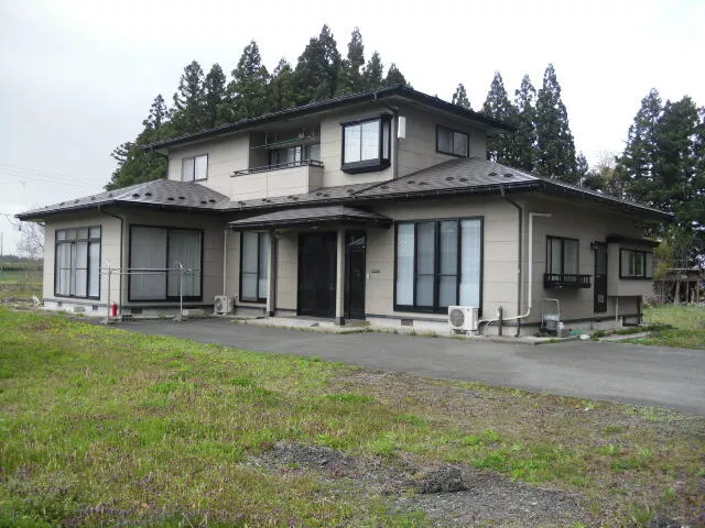 Oshu City, Iwate Prefecture, Ozawa Koyama, Sotoura (Rikuchu-Ori Station) 2-story building 8DK