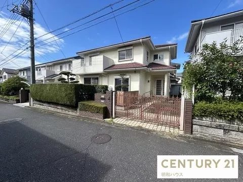 Hiki District, Hatoyama Town, Hatogao 1-chome (Kozaka Station), 2-story, 5LDK