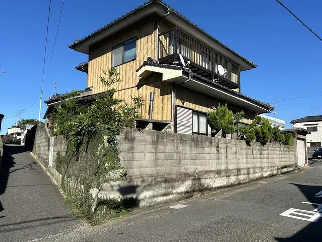 Kanda Town 2-chome, Shimonoseki City (Shimonoseki Station) 2-story building 8DK