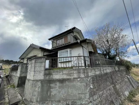 Midoridai, Miura Village, Inashiki-gun (Tsuchiura Sta.) 2F 3DK

1,700,000 yen
