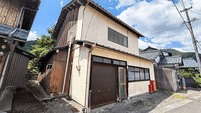 Used single-family home in Awadabe Town, Echizen City