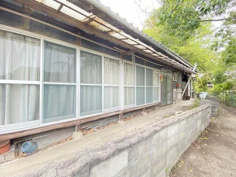 Kurihara-cho, Onomichi-city (Onomichi Sta.) Single story house, 4DK

1,000,000 yen