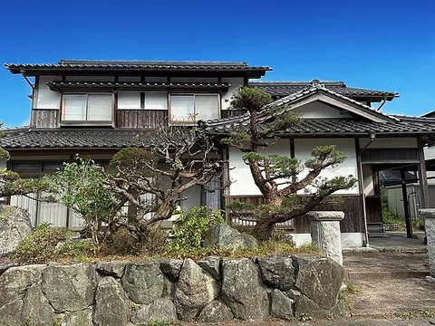 Used single-family home in Tottori City, Aoyacho, Sakaemachi