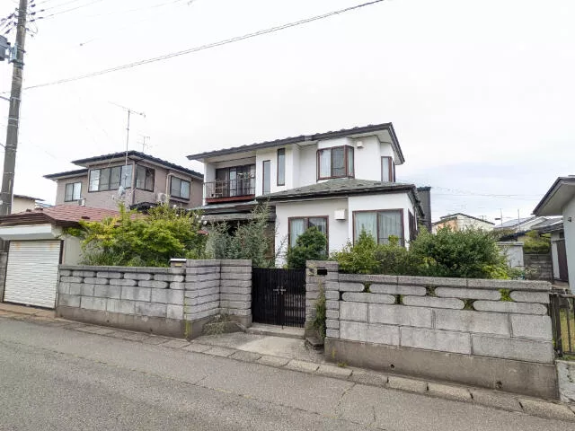 Akita City, Ushijima Minami 1-chome (Ugo Ushijima Station) 2-story 2SLDK