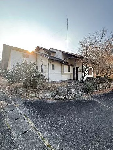 Used single-family home Sugawara 766-77