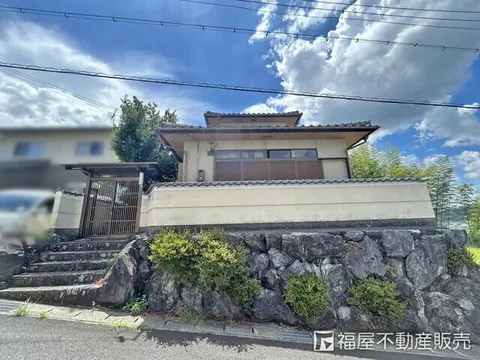 Fukagawa, Konan-cho, Koka-shi, Koka (Konan Sta.) 2F 6DK

Konan station