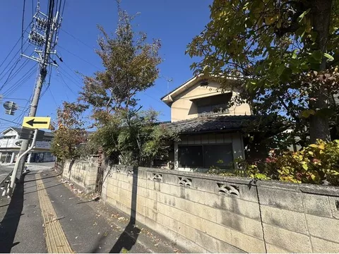 ◆Good sunlight◆ Convenient living environment near commercial facilities◆ 5DK + storage + shed
