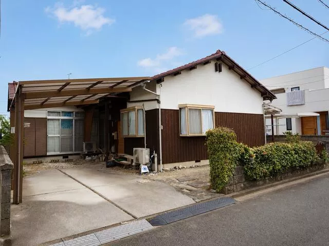 Niihama City Funaki (Niihama Station) Single-story building 5DK