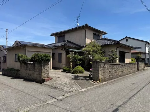 Kushichaya-cho 8.9 million yen
