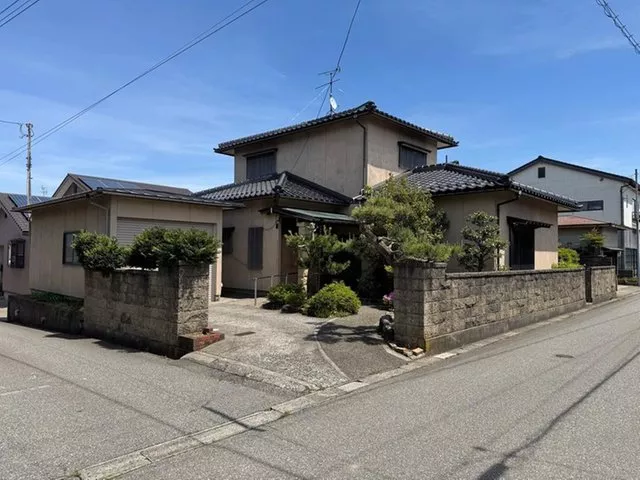 Kushichaya-cho 8.9 million yen