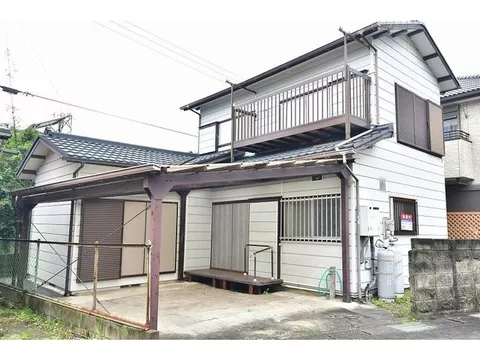 Affordable used 5K. Located in a calm residential area.