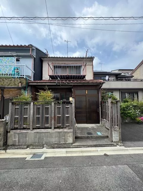 Nagoya City, Minato Ward, Chikusancho 2-chome (Tsukiguchi Station) 2-story building 3DK
