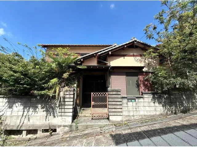 ■Sunny southeast corner lot! 13-minute walk from JR "Fujinoki" Station♪ 13-minute walk from elementary school♪