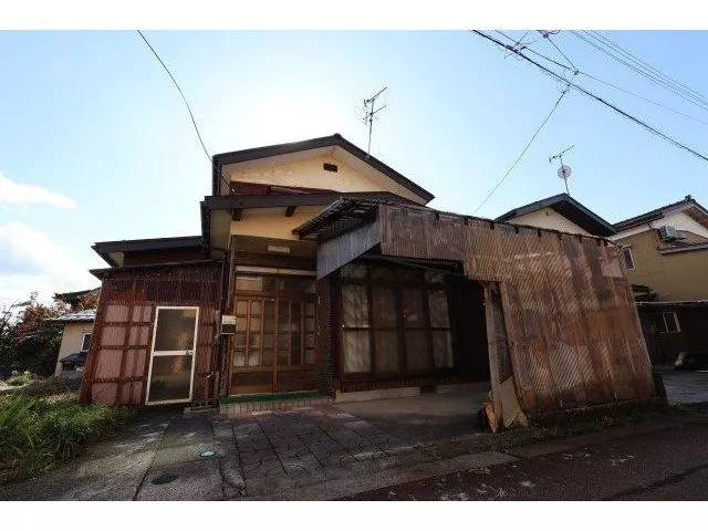 Gakkōmachi 1 (Mitsuke Station) 2.4 million yen