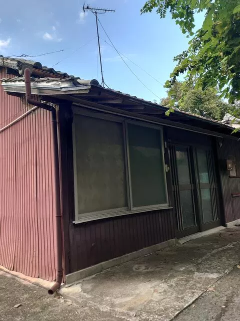 Himehama, Toyohama-cho, Kannonji-shi, Kanonji-shi (Toyohama station) Single story house, 4DK

900,000 yen