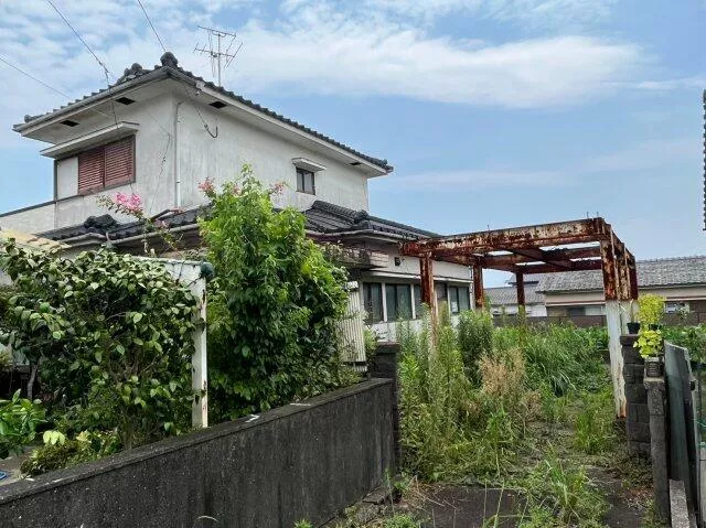 Kagoshima City Sakanoue 3-chome (Sakanoue Station) 2-story 4DK