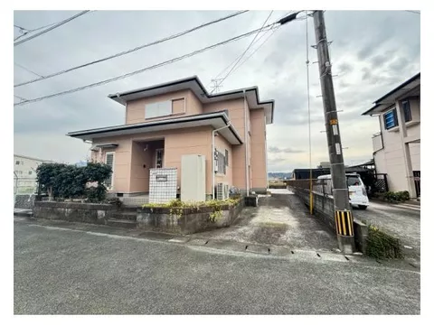 All-electric ☆ Solar power generation system ☆ Good sunlight and ventilation ☆ Quiet and green residential area