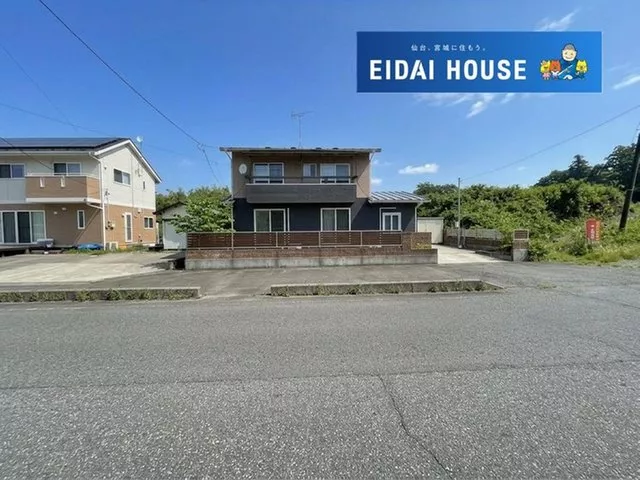 ■ Renovated and ready to move in. Spacious 4LDK of approximately 50 tsubo♪
