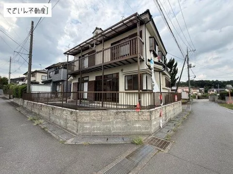 \ Renovated interior and exterior / All-electric house ■ New replacement of water facilities