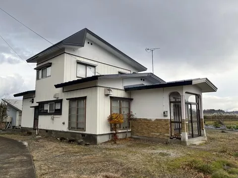 2F 5DK in Jinguji Aza Otsubo, Daisen-shi, Aichi

1,000,000 yen