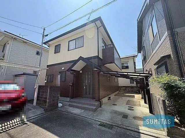 Used single-family home Used house