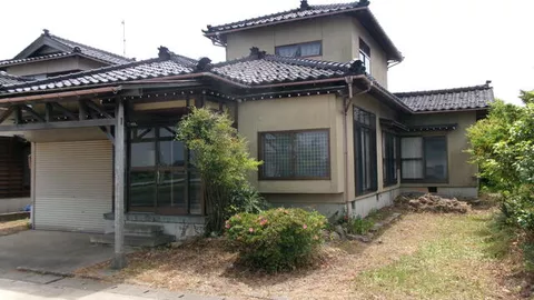 Nanto City, Takebayashi (Echichu Yamada Station) 2-story building, 6DK
