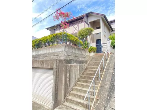 Yamanomiya Town (Kofu Station) 12.8 million yen