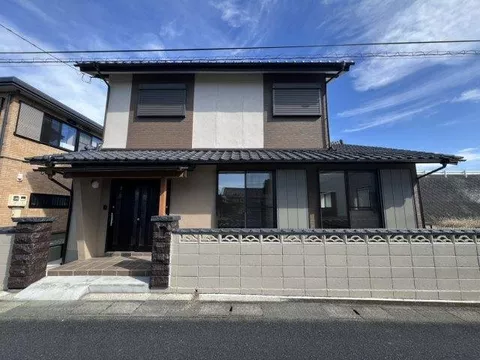 ☆Full renovation of exterior and interior☆ Parking space for more than 5 cars!