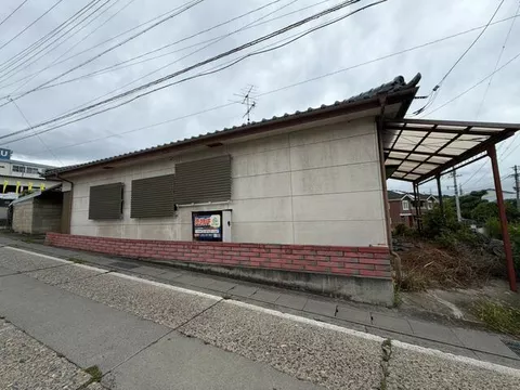 Ueda City Oya (Oya Station) single-story building 2SDK