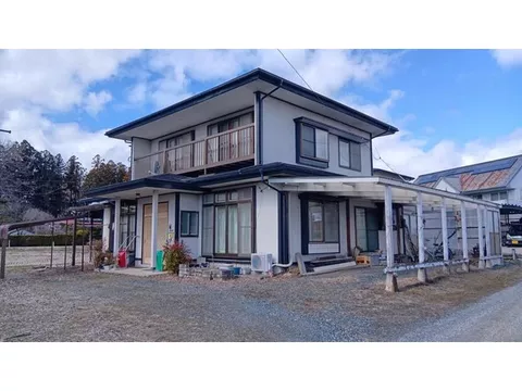 166 tsubo of land, carport for 2 cars, parking for more than 3 cars available