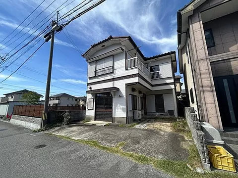Used single-family home in North Okisus, Tokushima City