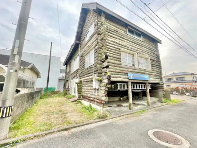 Imabari-shi, Imabari Higashimura-minami 1-chome (Iyotonda Sta.) 2F 5DK

4.3 million yen