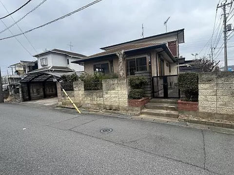 Used single-family home in Oshihori, Togane City - Used house